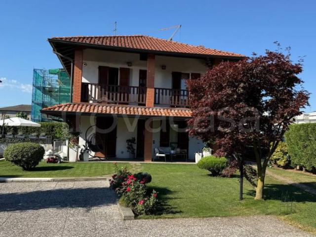 Trilocale in vendita a Cantù