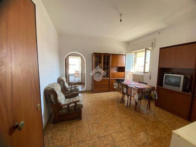 Trilocale in vendita a Cassino via Bari, 19