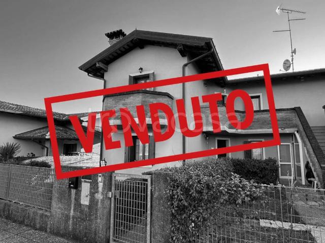 Trilocale in vendita a Capriva del Friuli