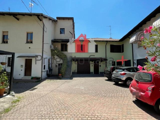 Trilocale in vendita a Carnago
