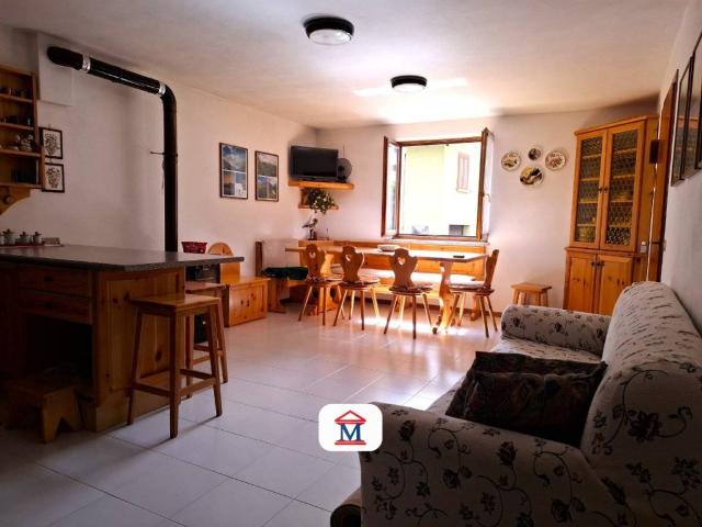 Trilocale in vendita a Carona