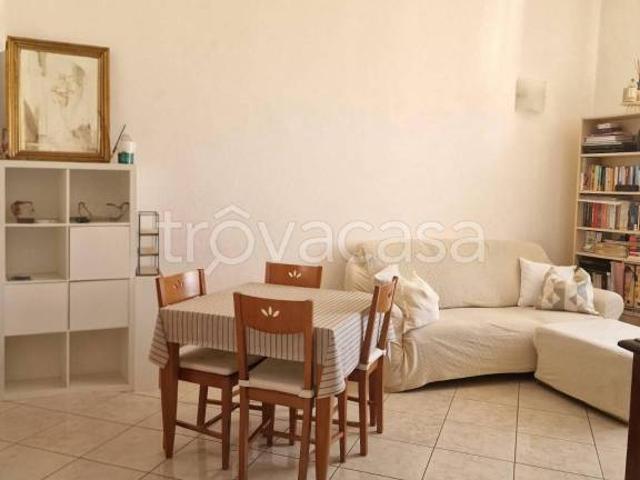 Trilocale in vendita a Carrara piazza Antonio Gramsci, Centro città