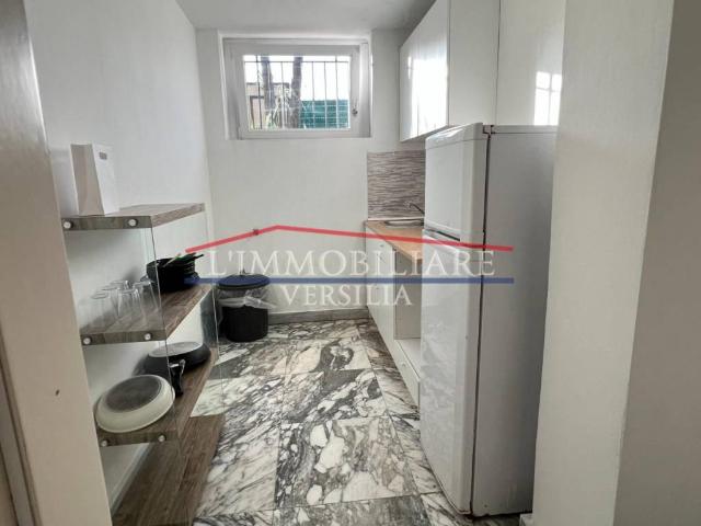 Trilocale in vendita a Carrara piazza del Commercio, 23, Marina Di Carrara