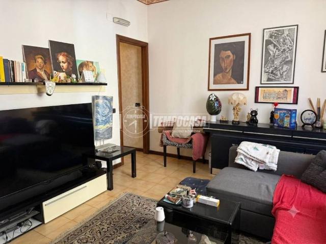 Trilocale in vendita a Catania via Cavaliere, Province Veneto