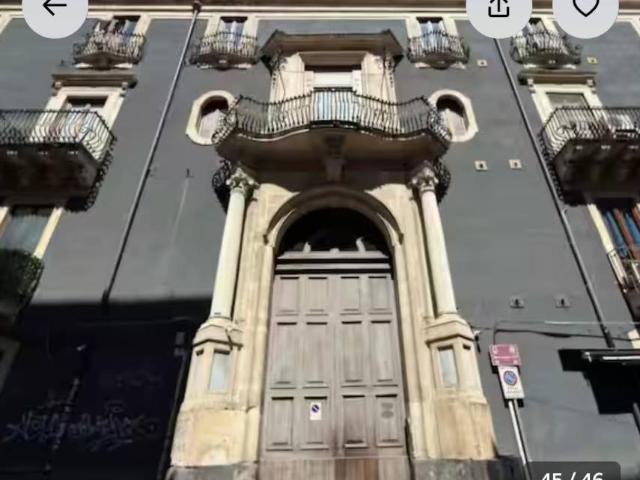 Trilocale in vendita a Catania via Gemelli Zappalà, Centro Storico