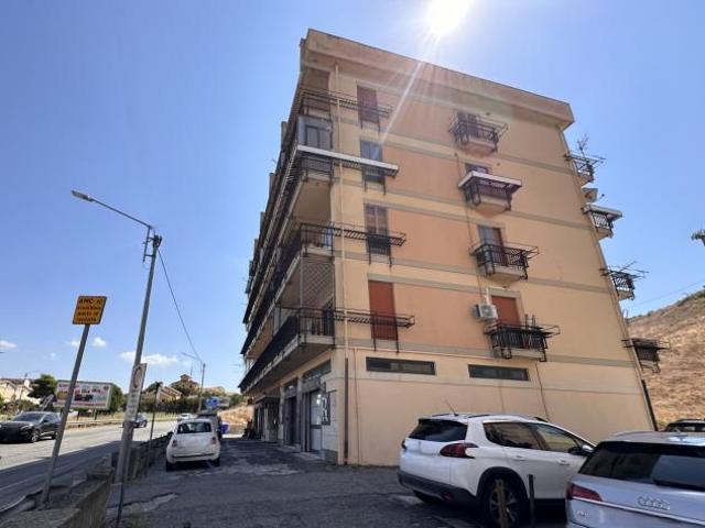 Trilocale in vendita a Catanzaro