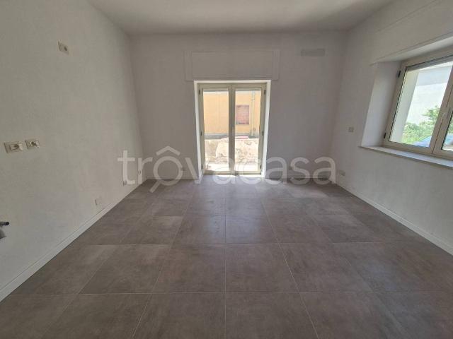 Trilocale in vendita a Catanzaro, Sala