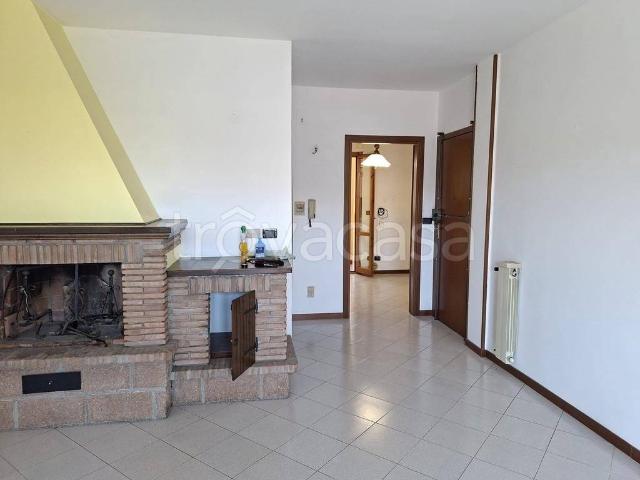 Trilocale in vendita a Cecina via c. Ginori
