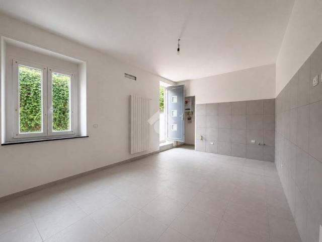Trilocale in vendita a Cerano largo s. Martino, 16