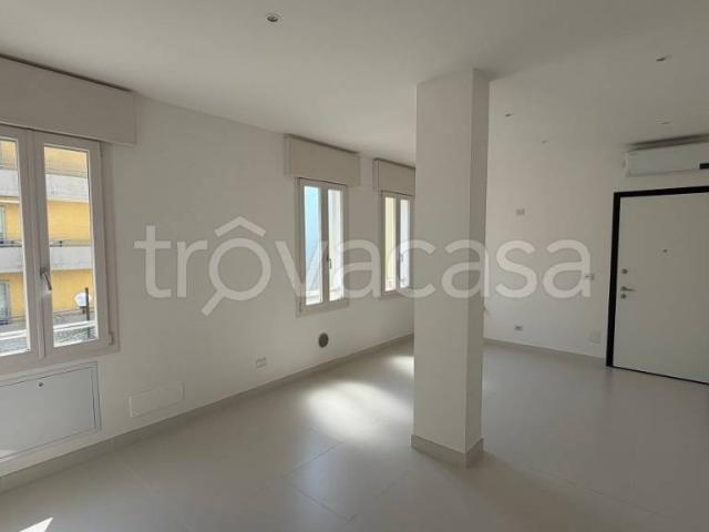 Trilocale in vendita a Chioggia viale Trento, Sottomarina