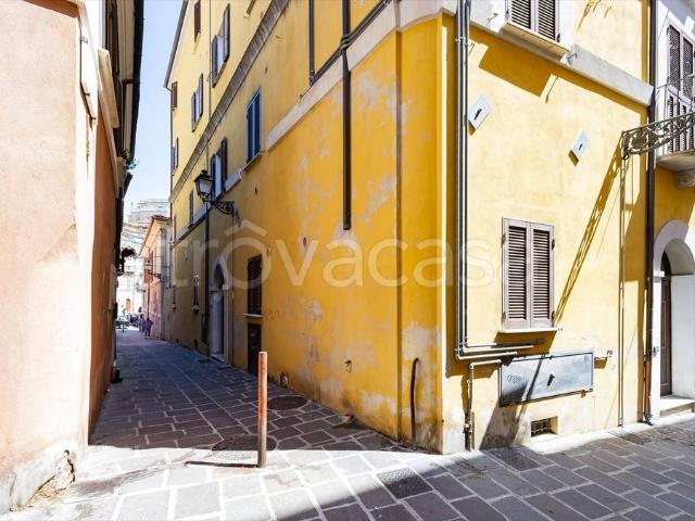 Trilocale in vendita a Chieti via Calderai