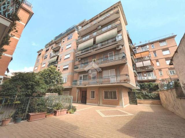Trilocale in vendita a Ciampino