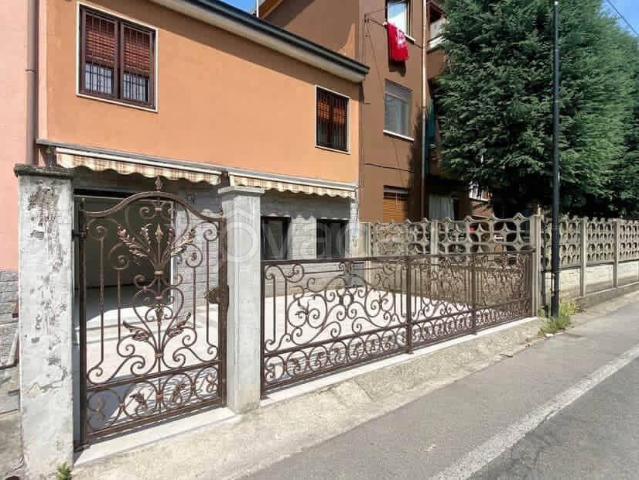 Trilocale in vendita a Cinisello Balsamo via Monte Grappa, 157, Borgo Misto
