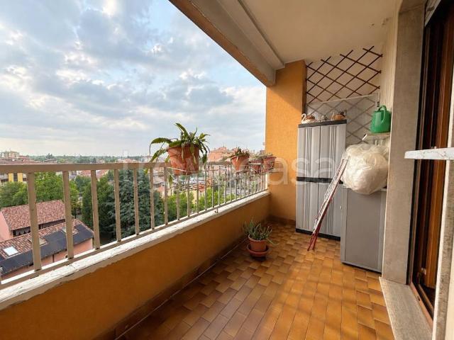 Trilocale in vendita a Cinisello Balsamo via Monte Grappa, 68, Borgo Misto