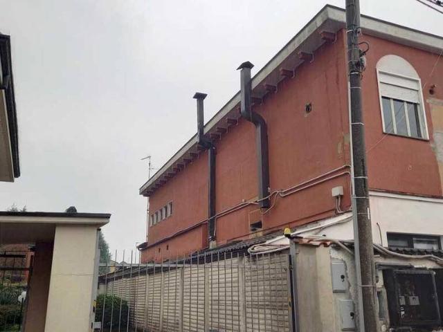 Trilocale in vendita a Cisliano via Abbiategrasso, 2