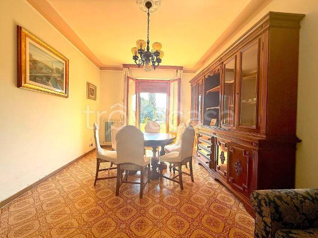 Trilocale in vendita a Città della Pieve viale Umbria, 34