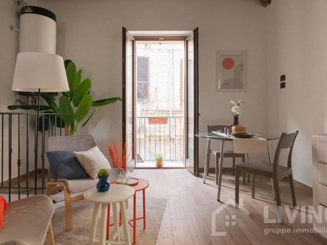 Trilocale in vendita a Città Sant'Angelo strada del Sole, 35