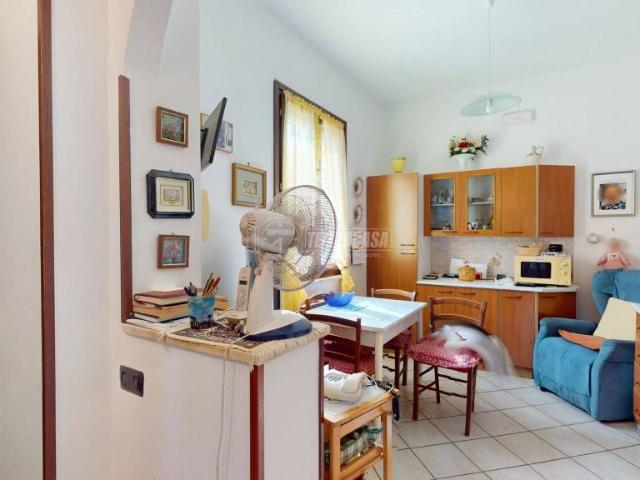 Trilocale in vendita a Civitanova Marche, Civitanova Alta