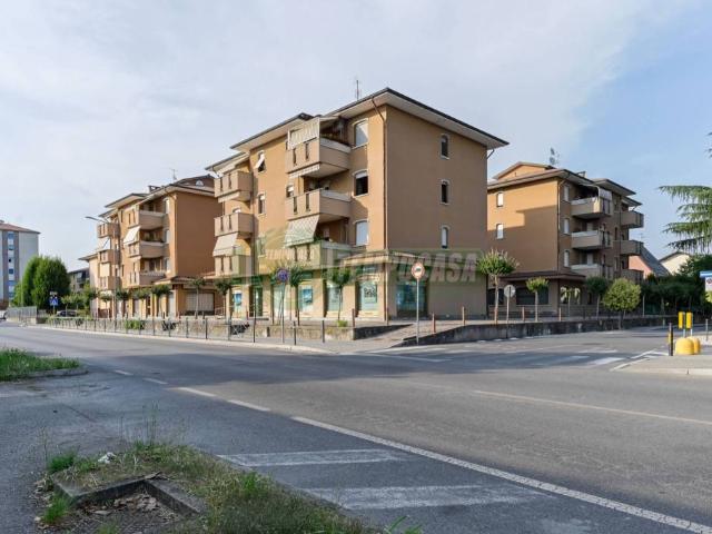 Trilocale in vendita a Cornate d'Adda via Circonvallazione, 12