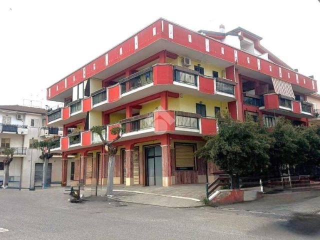 Trilocale in vendita a Corigliano Rossano via Aquitania, 5