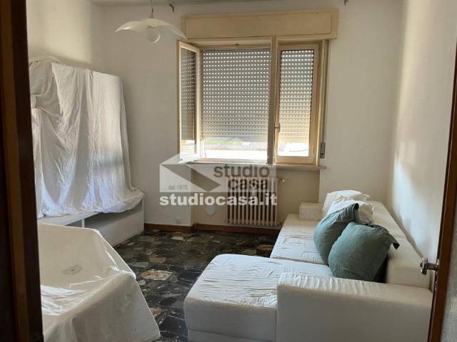 Trilocale in vendita a Cremona, Centro città