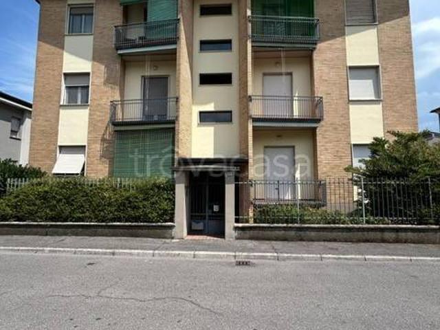 Trilocale in vendita a Cremona via Vincenzo Guindani, 22, Porta Romana
