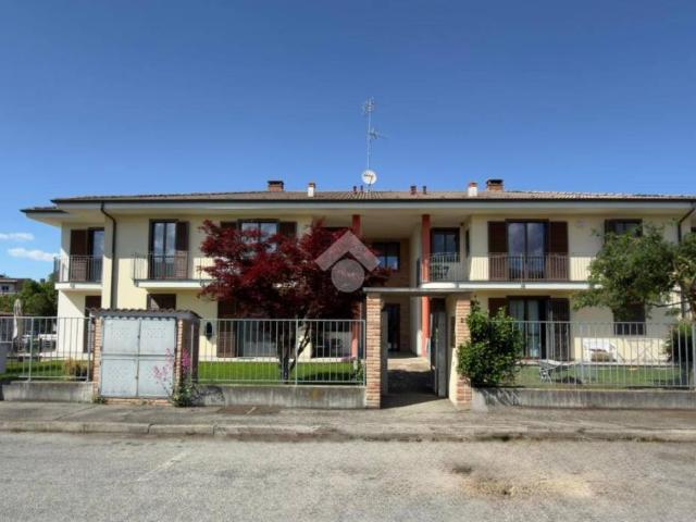 Trilocale in vendita a Crescentino via saragat, 28