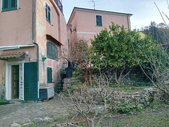 Trilocale in vendita a Deiva Marina, Piazza