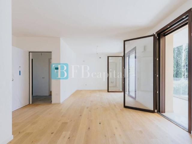Trilocale in vendita a Desenzano del Garda, Desenzano del Garda