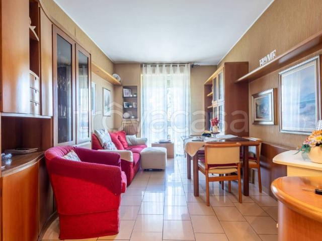 Trilocale in vendita a Desio via Fratelli Cervi, 35