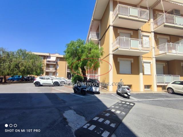 Trilocale in vendita a Diano Marina via Diano Castello, 29