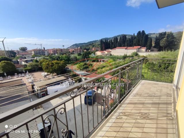 Trilocale in vendita a Diano Marina via Fabio Filzi, 43