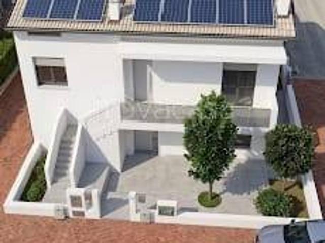 Trilocale in vendita a Fano via 4 Novembre, Passeggi Don Gentili
