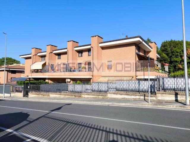 Trilocale in vendita a Fiano Romano via Terracini 7