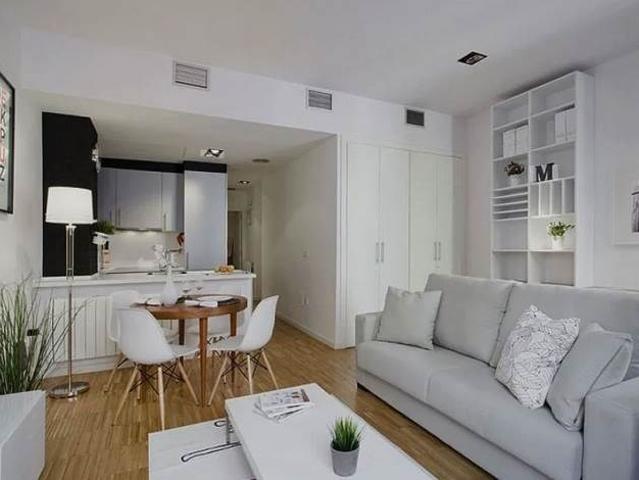 Trilocale in vendita a Firenze, Novoli