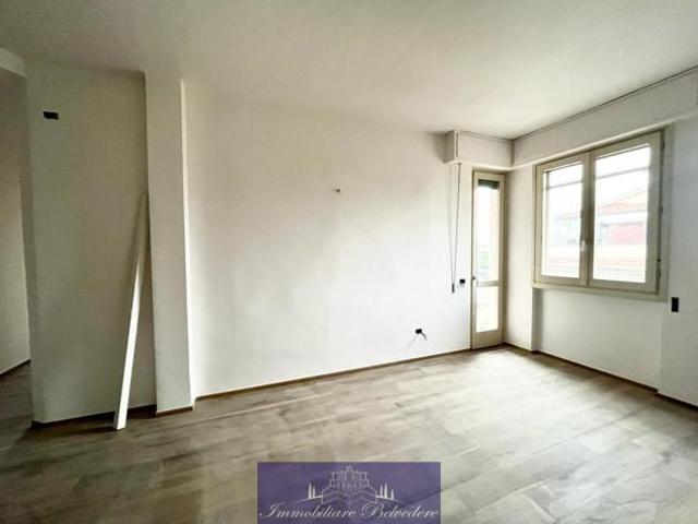 Trilocale in vendita a Firenze, Novoli