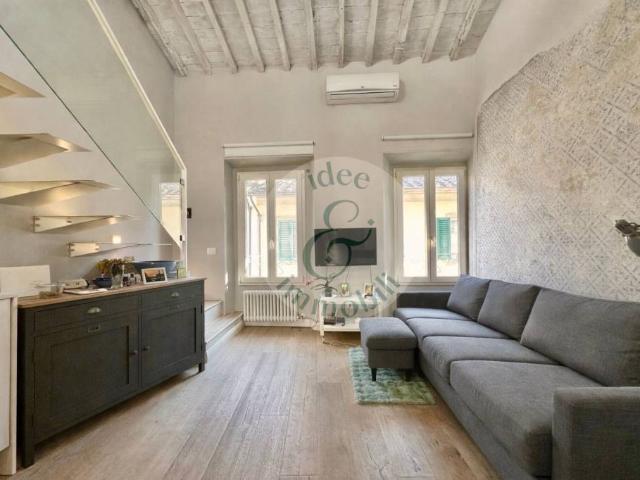 Trilocale in vendita a Firenze, San Niccolò