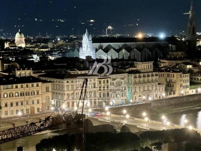 Trilocale in vendita a Firenze, San Niccolò