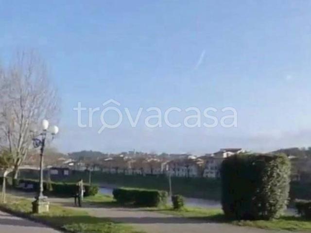Trilocale in vendita a Firenze, Ponte alla Vittoria