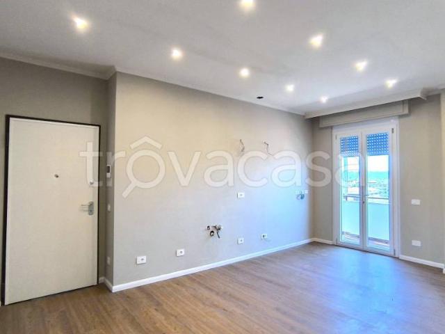 Trilocale in vendita a Firenze piazza Valdelsa, Novoli