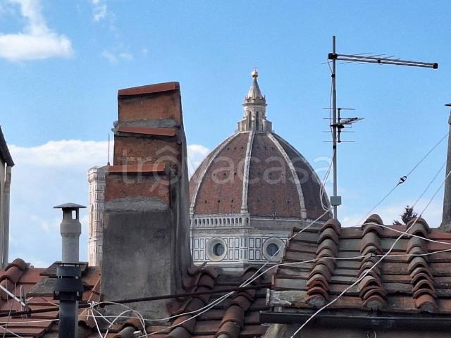 Trilocale in vendita a Firenze via dei Pepi, Sant'Ambrogio