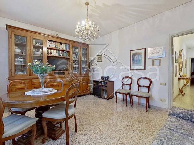 Trilocale in vendita a Firenze via Foligno, Argingrosso