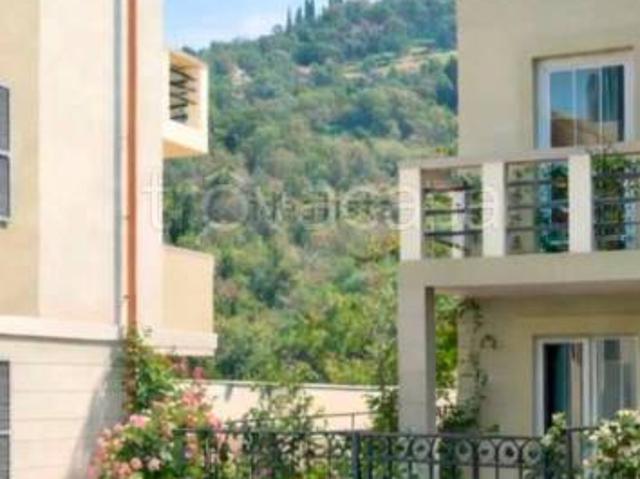 Trilocale in vendita a Firenze viale Aleardo Aleardi, Ponte alla Vittoria