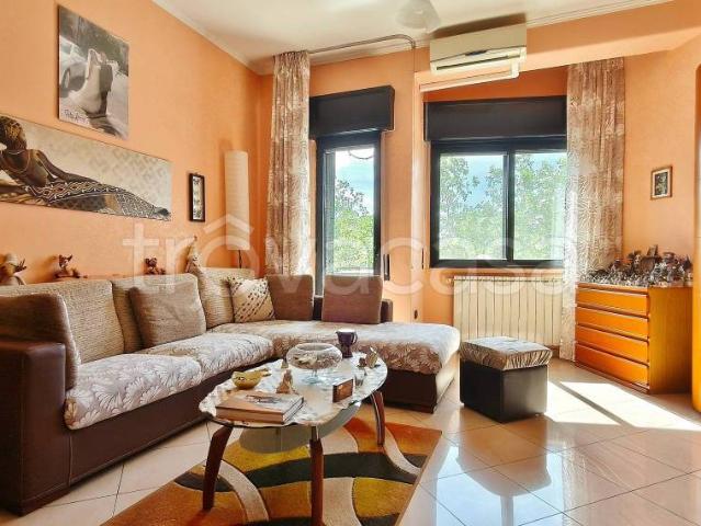 Trilocale in vendita a Foggia viale Ofanto, 333, San Pio X