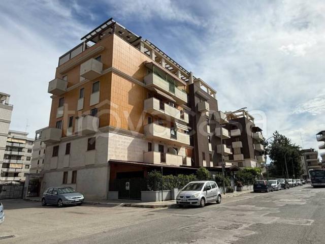 Trilocale in vendita a Foggia, Rione Martucci Diaz