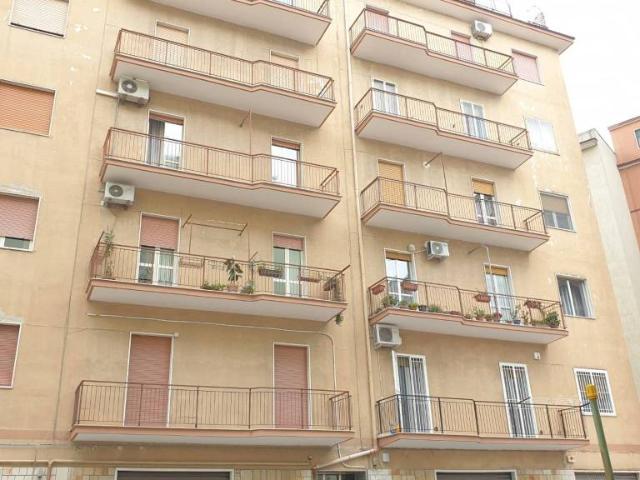 Trilocale in vendita a Foggia, San Michele