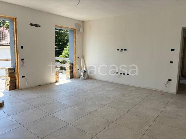 Trilocale in vendita a Forlì viale Bidente, 161, Ronco