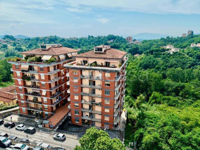 Trilocale in vendita a Frosinone via San Lorenzo, Centro città