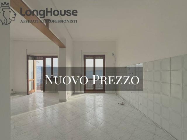 Trilocale in vendita a Guidonia Montecelio, Montecelio