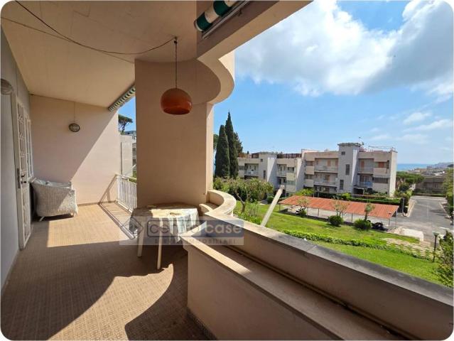 Trilocale in vendita a Gaeta viale Colle Sant'Agata